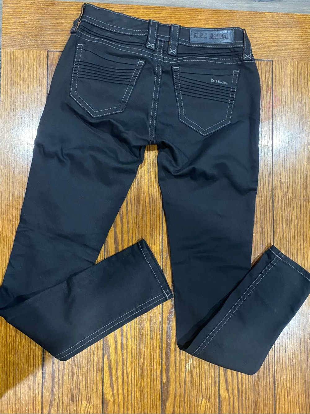 Rock Revival women Black Skinny Jeans with Contrast Stitching